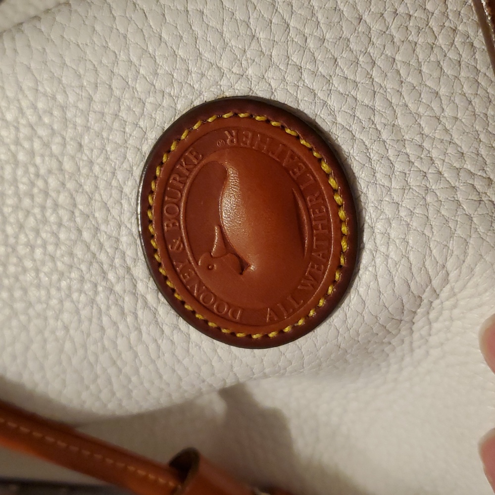 Dooney & Bourke - Picture 2 of 4